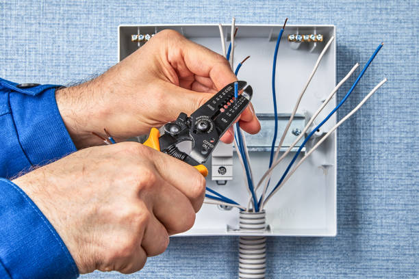 Best Industrial Electrical Services  in Lyndhurst, OH